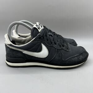 Nike Internationalist Waffle Running Sneakers Women Size 6.5 Black White Shoes